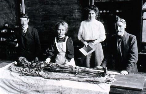 victorians eating mummies